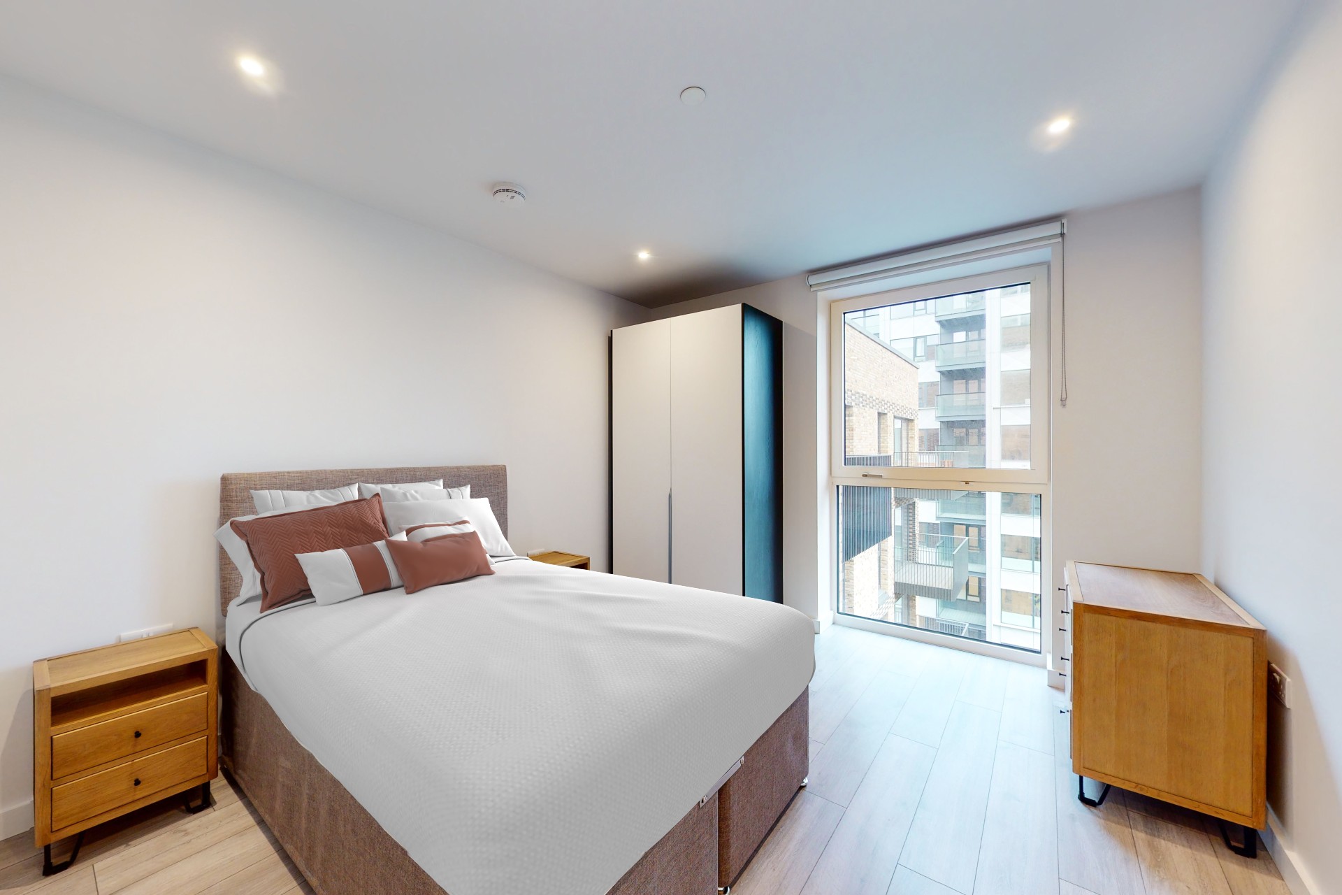 slide 6 1920x1280.jpg