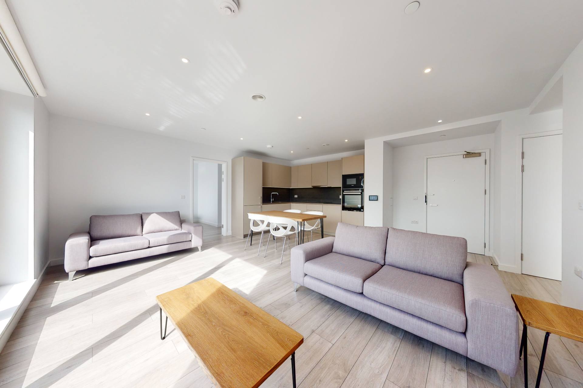 slide 1 1920x1280.jpg